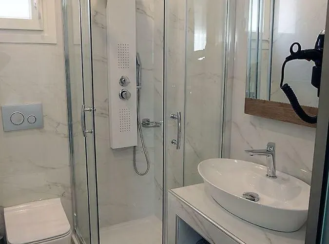 Anemoessa Elegant 4*